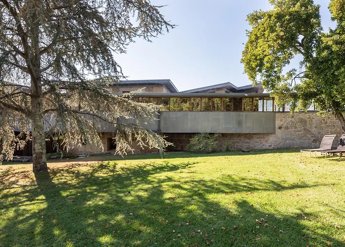 Landhuis A Casa De *